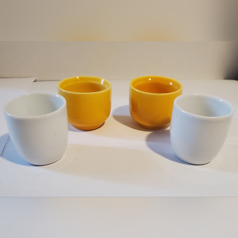 Set Of 4 Sake Cups Rosenthal Studio & Myland Vintage Ceramic Yellow & White